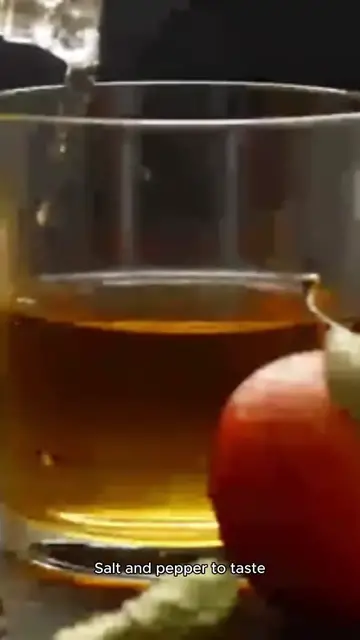 Video thumbnail for traditional coleslaw recipe