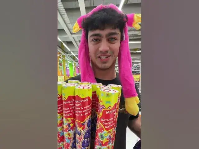 Video thumbnail for Throwing A Party At A Strangers House