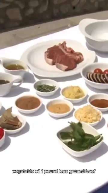 Video thumbnail for basic chili recipe