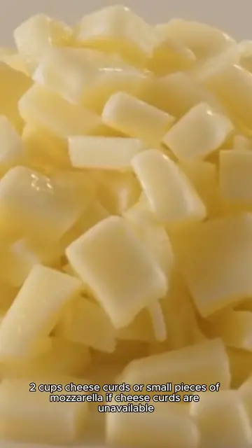 Video thumbnail for poutine recipe