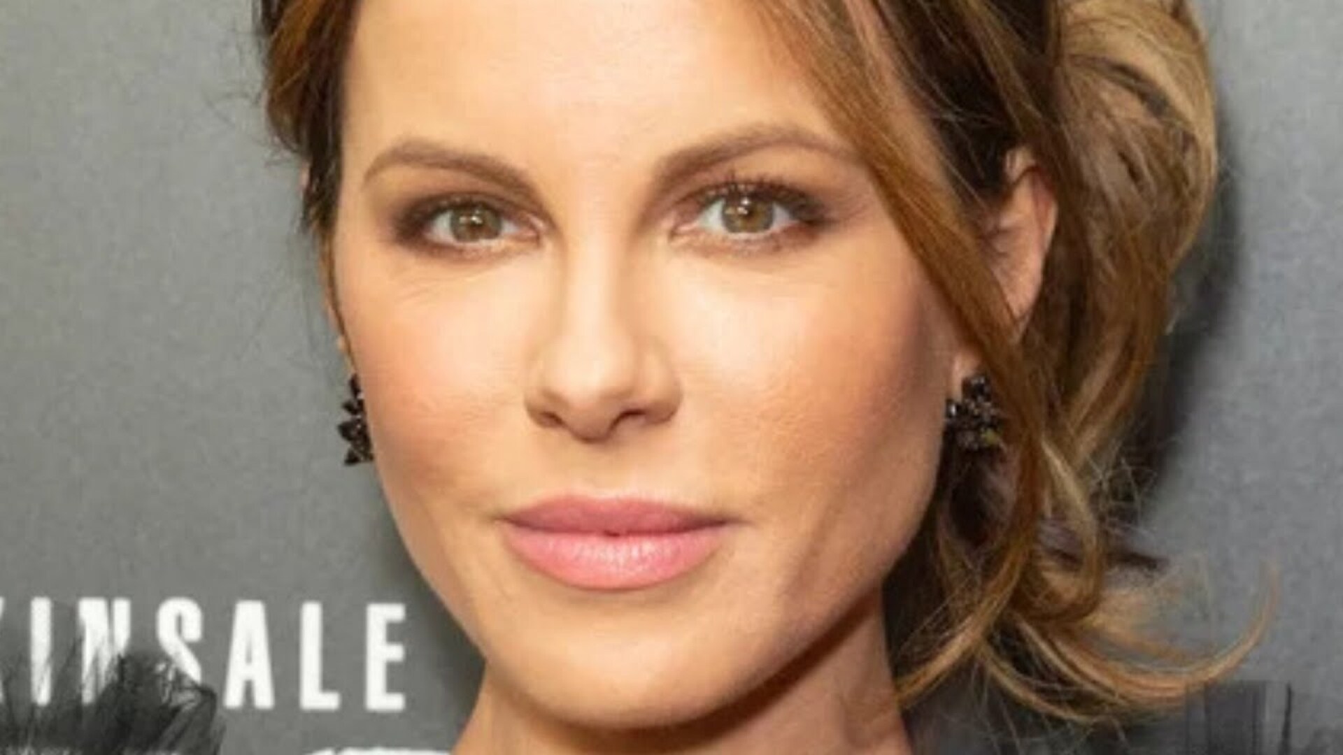 Video thumbnail for Tragic Details About Kate Beckinsale