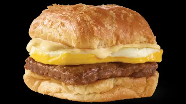 Video thumbnail for Fast Food Breakfast Items That Horrified The Internet