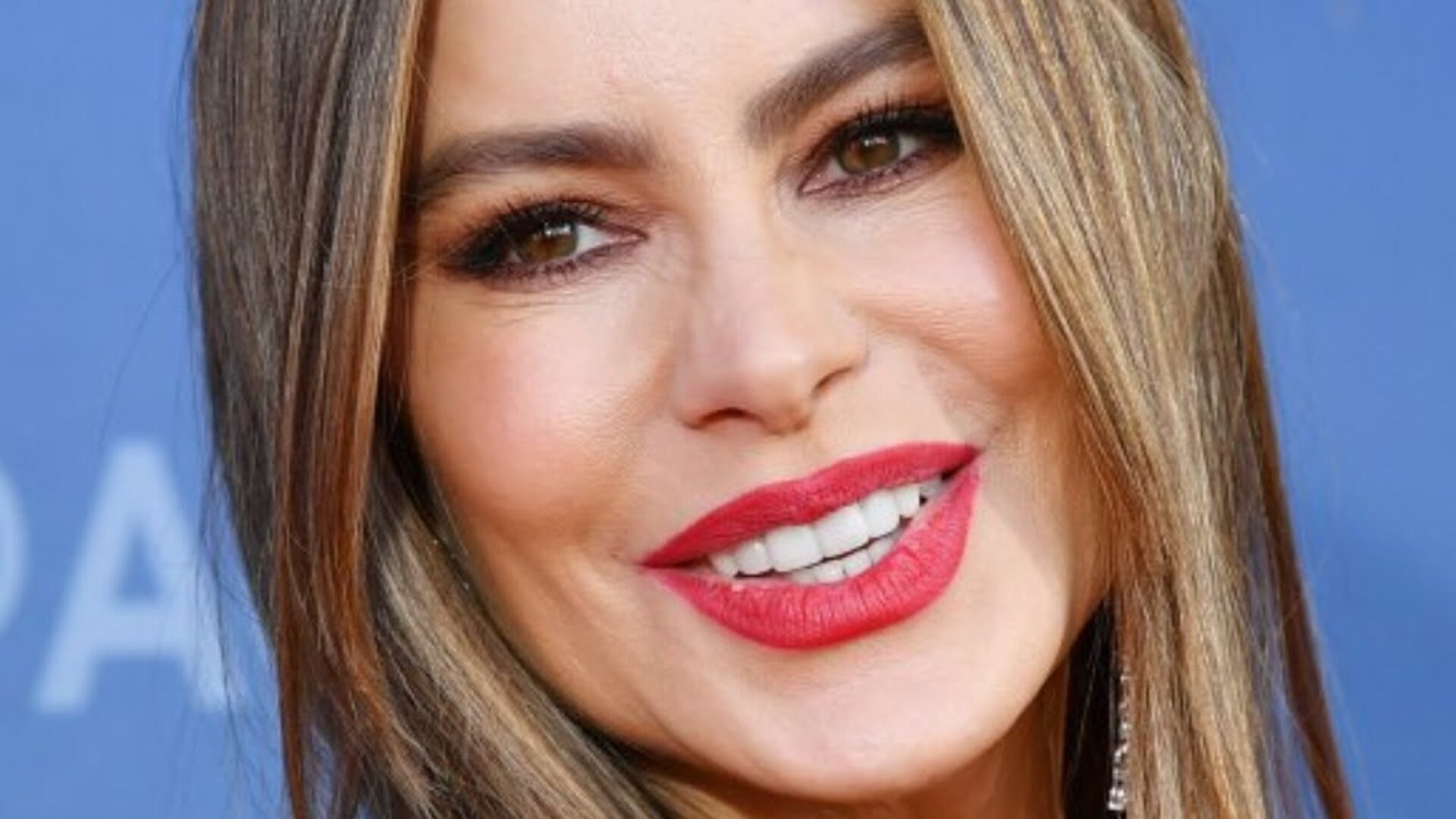 Video thumbnail for This Is How Sofia Vergara Makes So Much Money Outside Of Acting