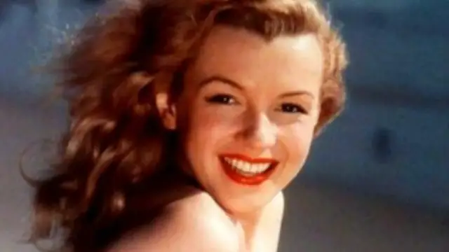 Video thumbnail for The Tragic Real-Life Story Of Marilyn Monroe