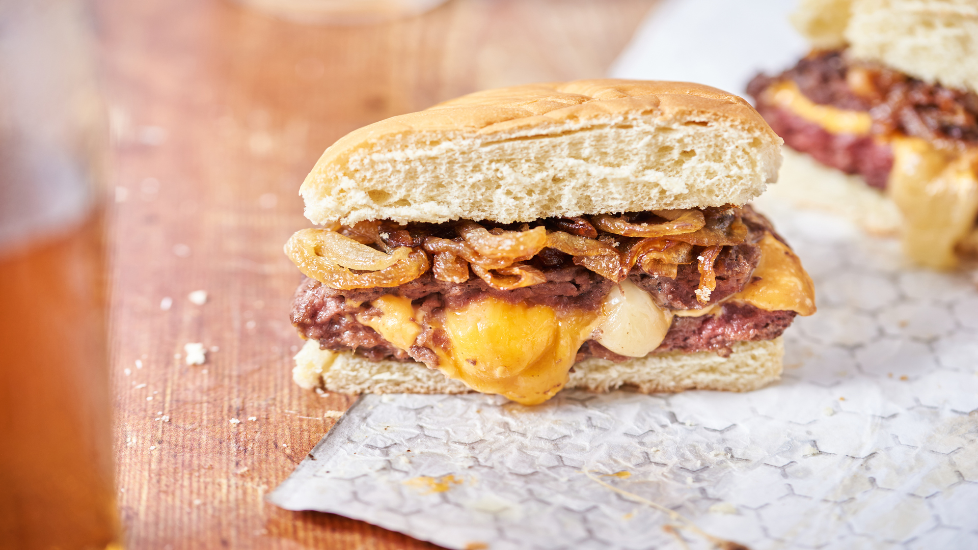 Video thumbnail for Ultra Cheesy Juicy Lucy Recipe