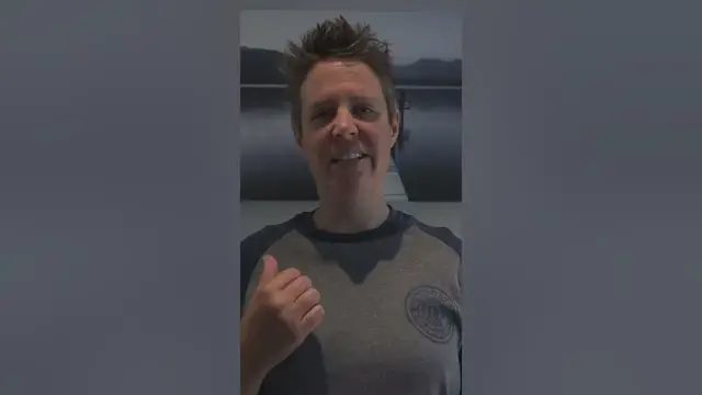 Video thumbnail for Everyday English phrasal verbs: Turn In | Expand your English Vocabulary