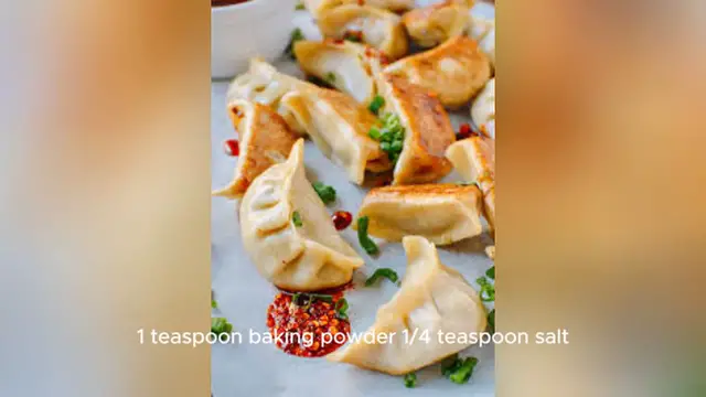 Video thumbnail for chicken dumpling recipe
