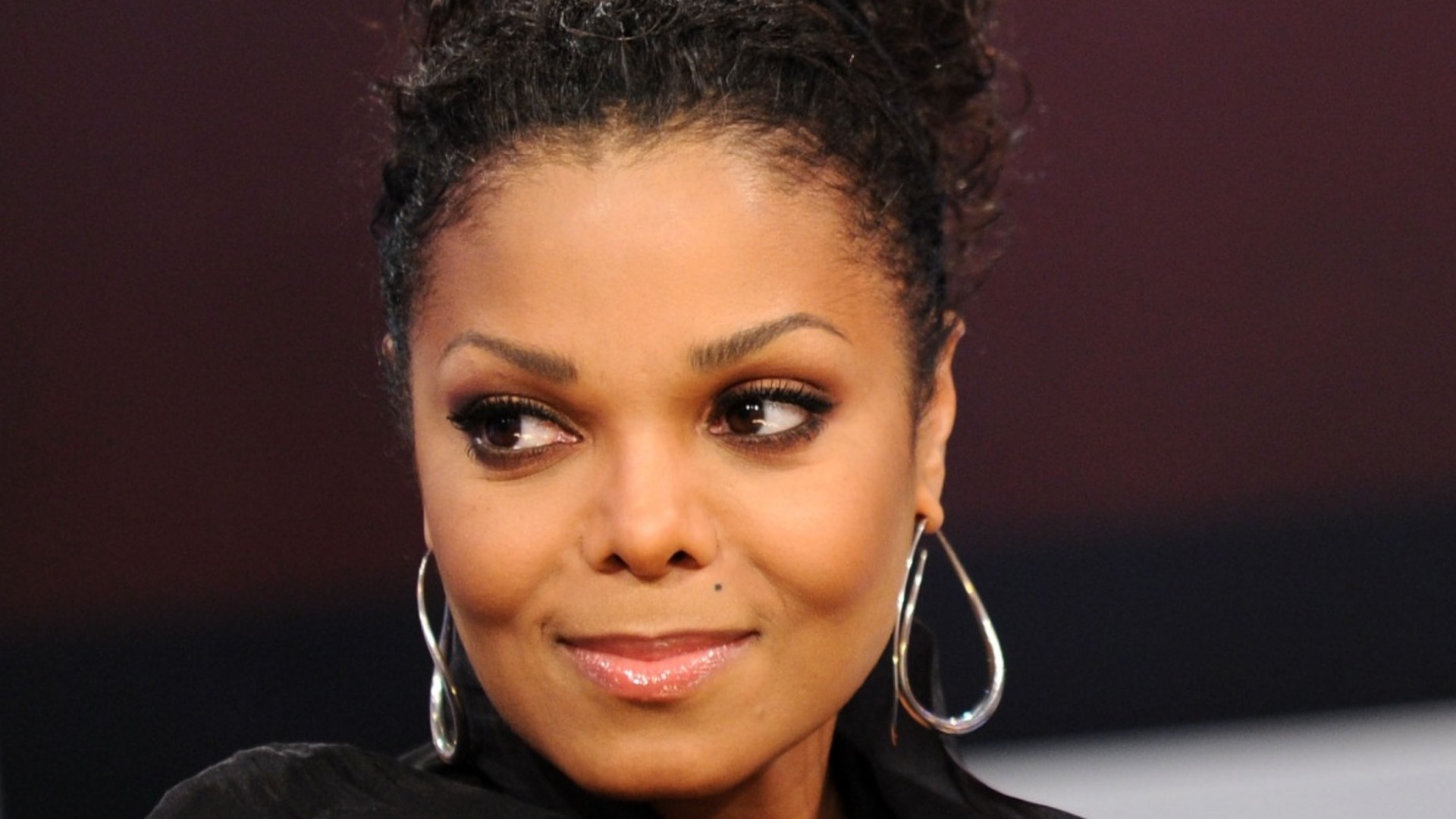 Video thumbnail for The Truth About Janet Jackson's Relationship With Her Family