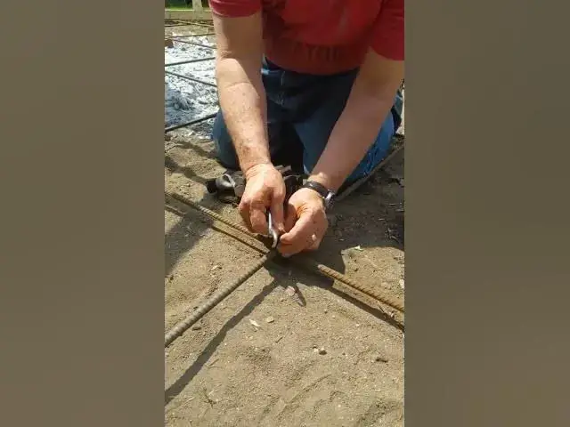 Video thumbnail for Tie Rebar Together in Six Seconds