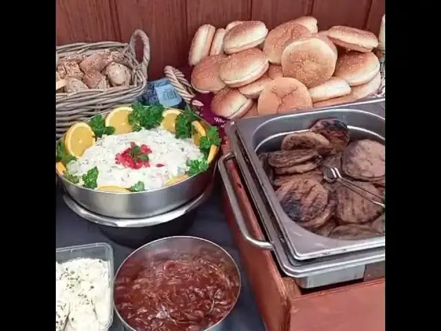 Video thumbnail for PETROWITSCH grootvlees BBQ buffetten