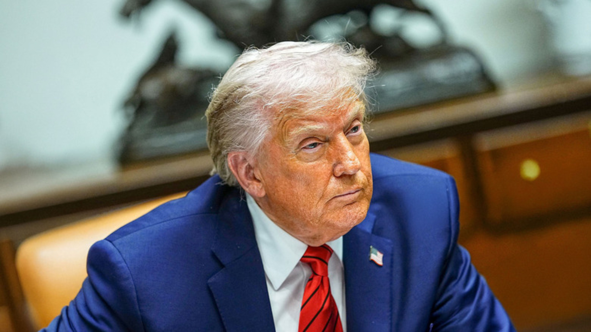 Video thumbnail for Donald Trump's Unhealthy Habits Reportedly Have Staffers More Worried Than Ever