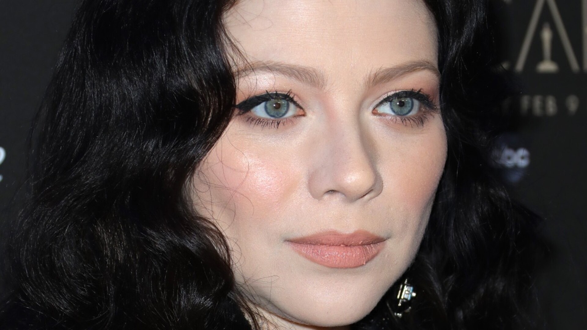 Video thumbnail for What The Last Year Of Michelle Trachtenberg's Life Was Really Like