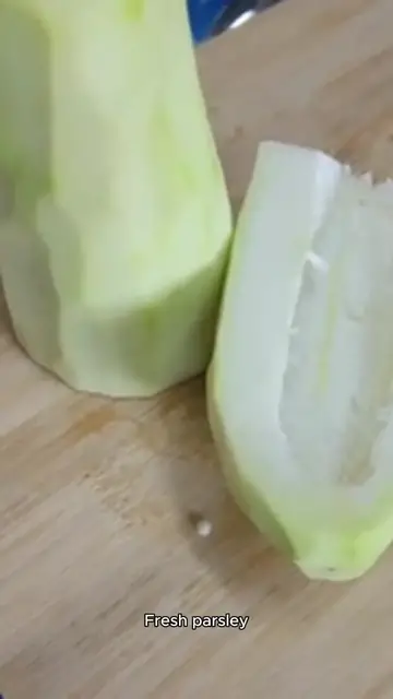 Video thumbnail for traditional beef stew recipe