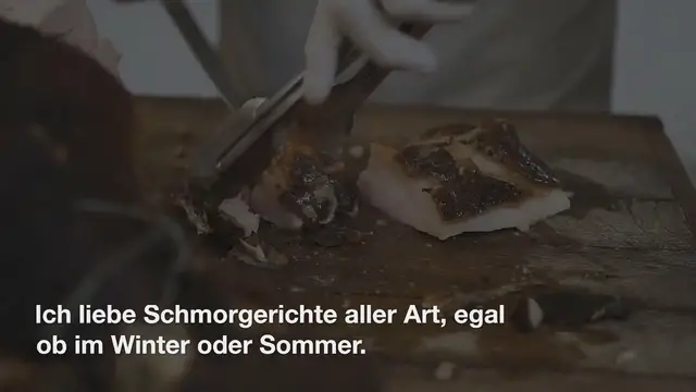 Video thumbnail for Geschmorte Schweinebäckchen mit leckerer Sauce