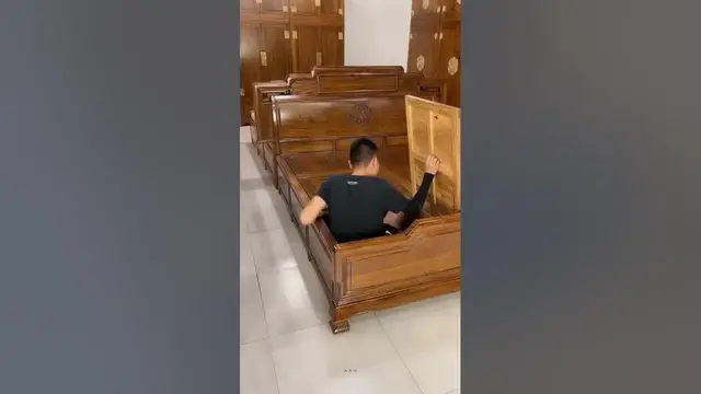 Video thumbnail for Wooden Storage Bed | Bed Design Ideas #shorts