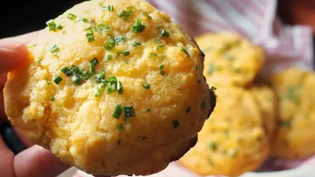 Video thumbnail for Delicious 5-Ingredient Recipes You'll Make All The Time