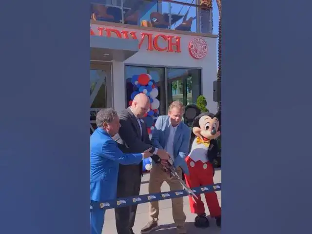 Video thumbnail for Earl of Sandwich is Officially Open!