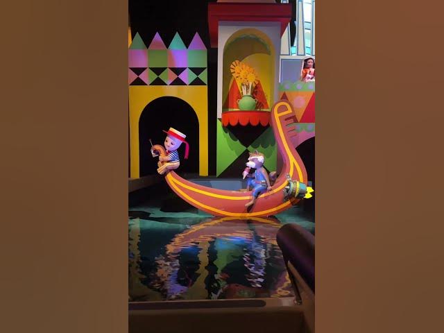 Video thumbnail for Groot & Rocket in it’s a small world at Tokyo Disneyland!