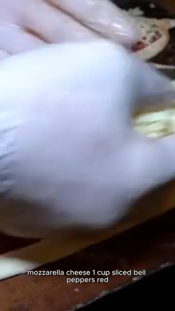 Video thumbnail for veggie pizza recipe