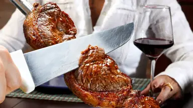 'Video thumbnail for Where Steakhouses Really Make All Their Money'