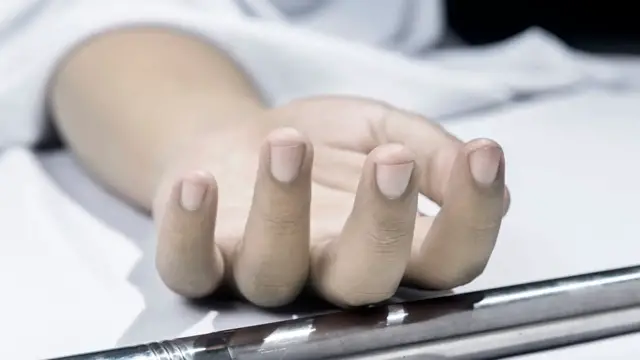 Video thumbnail for What Your Blood Does In The Moments After You Die