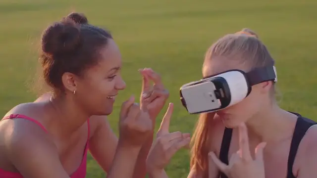 Video thumbnail for Minecraft VR Mods