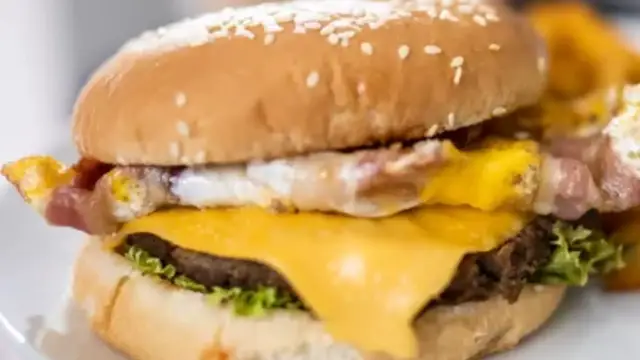 Video thumbnail for Warning Signs A Restaurant Has Really Bad Burgers