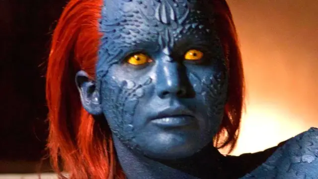 Video thumbnail for Movie Costumes That Made Actors Seriously Sick