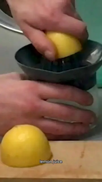 Video thumbnail for sugar wax recipe