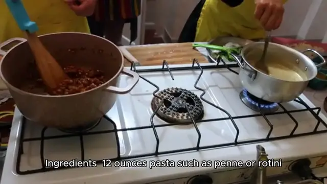 Video thumbnail for Taco Pasta Recipe