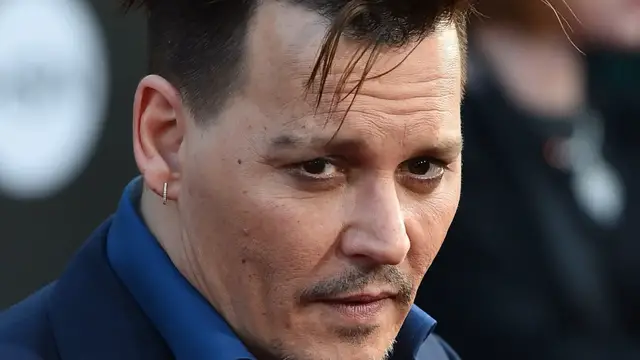Video thumbnail for How Johnny Depp Lost His Entire Fortune