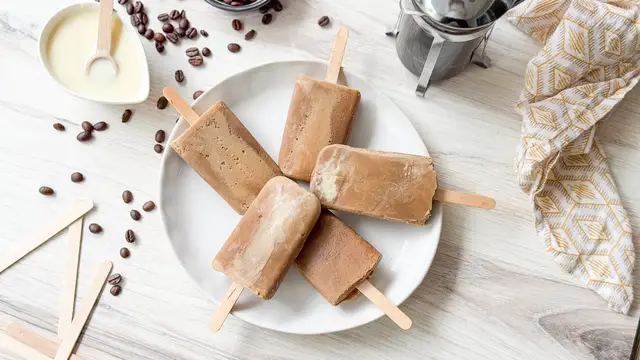 Video thumbnail for Easy 3-Ingredient Vietnamese Coffee Popsicles Recipe