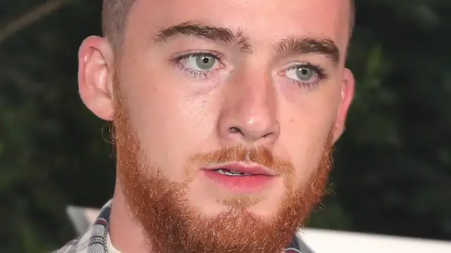 'Video thumbnail for Heartbreaking Final Text Messages Actors Sent Before They Died'