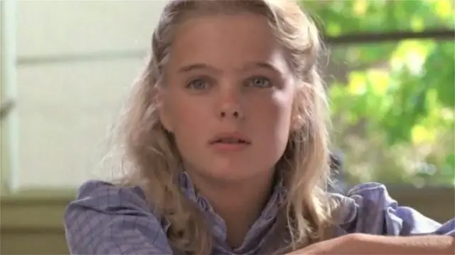 Video thumbnail for What The Pretty Girl In E.T. Looks Like Today