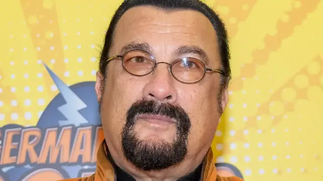 Video thumbnail for What Steven Seagal Is Really Doing With Himself These Days