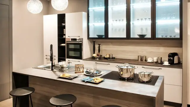 Video thumbnail for Neutral colors for kitchen: video blog