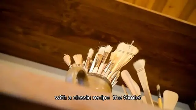 Video thumbnail for gimlet recipe