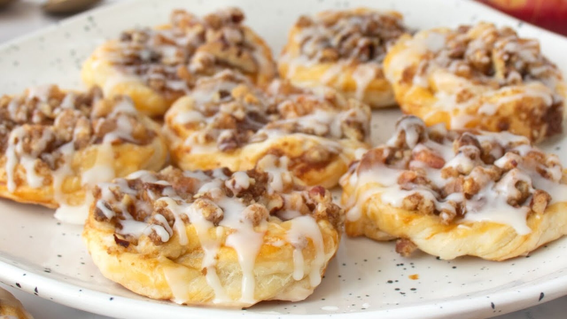Video thumbnail for Easy Apple And Pecan Danish Recipe