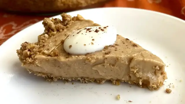 'Video thumbnail for Sweet And Salty Peanut Butter Pumpkin Spice Pie Recipe'