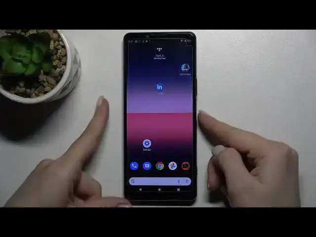 'Video thumbnail for How to Disable Always On Display Feature in Sony Xperia 5 III - Turn Off AoD'