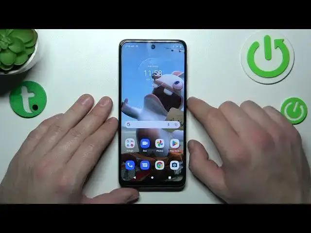 'Video thumbnail for Remove / Restore Messages Icon on MOTOROLA Moto E32s Home Screen'