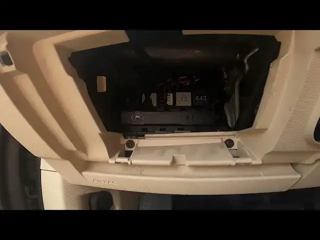 'Video thumbnail for Where is Interior Fuse Box in Volkswagen Golf VI ( 2008 - 2016 ) - Find Interior Fuse Box'