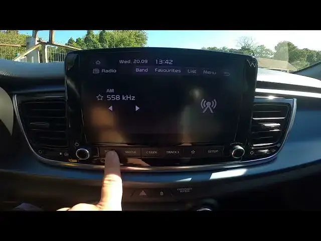 'Video thumbnail for How to Manage Radio Presets in Kia Rio IV ( 2017 – now ) | Select Radio Presets'
