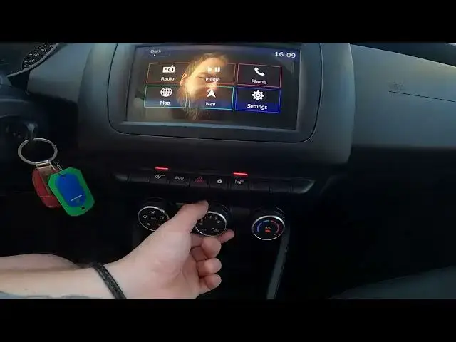 Video thumbnail for How to Change Airflow Temperature in Dacia Duster II ( 2017 – now )