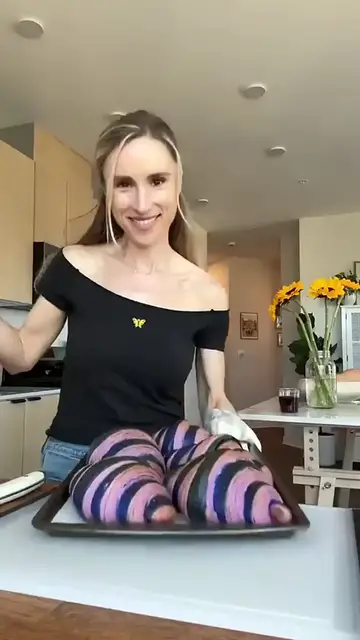 Video thumbnail for Blueberry croissants 🦋  croissant  pastry  baking  dessert  sourdough(480P)