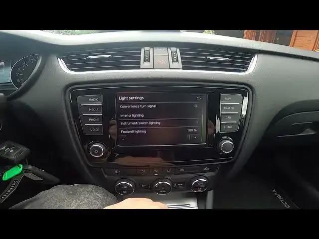 Video thumbnail for How to Adjust Footwell Lighting in Skoda Octavia III ( 2013 - 2020 )
