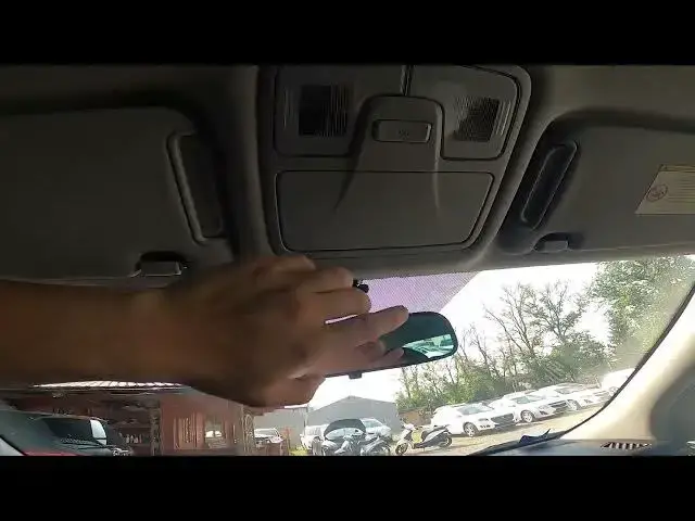 Video thumbnail for Where is Sunglasses Compartment in Hyundai ix35 ( 2010 – 2015 )