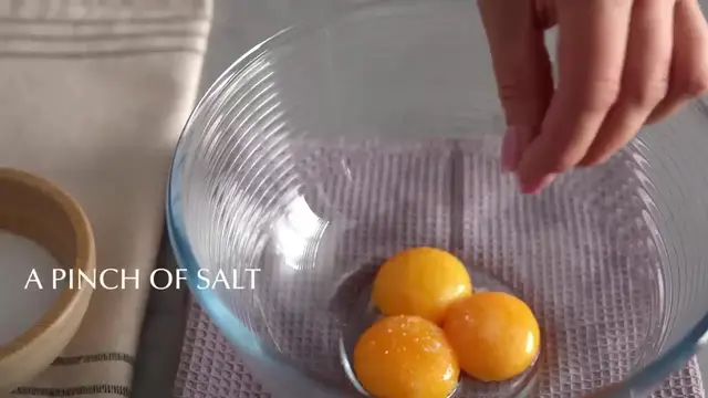 Video thumbnail for Turn Simple Ingredients into an Irresistible Yogurt Cherry Cake(720P HD)