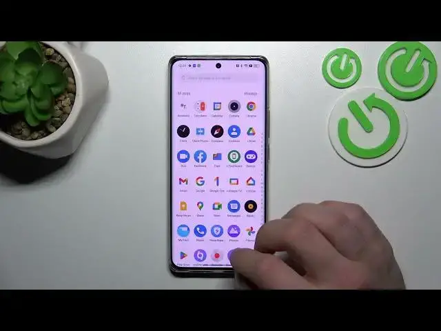 'Video thumbnail for How to Remove/Restore Messages Icon from/to Home Screen on REALME 10 PRO+ - Adjust Screen Icons'