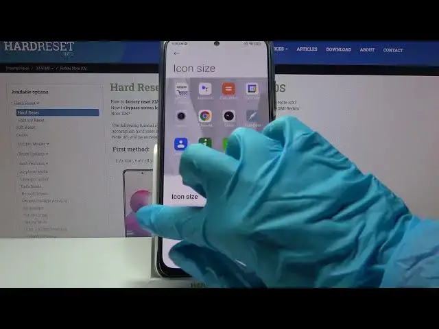 'Video thumbnail for How to Change Icon Size on Xiaomi Redmi Note 10S – Modify Display'
